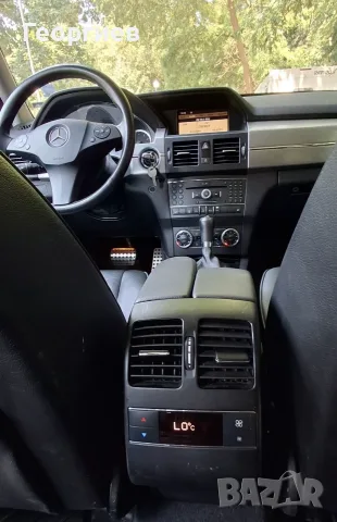 Mercedes GLK 350 4-matic - бензин, кожа, теглич, нови гуми, снимка 11 - Автомобили и джипове - 55315570