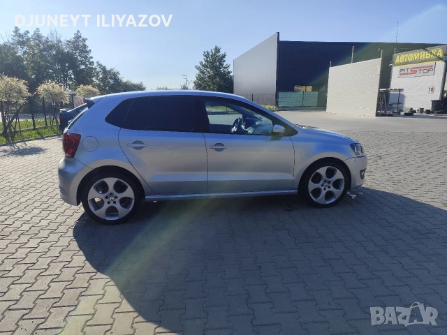 VW Polo 6R, снимка 3 - Автомобили и джипове - 54993318