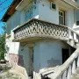 Къща с голям двор в с.Загорци, снимка 1