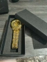 Продавам чисто нов механичен часовник, гравиран с метална каишка ., снимка 4