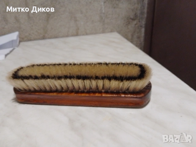 четка за дрехи естествен косъм нова