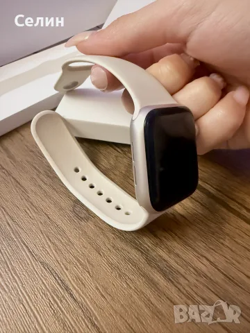 Apple Watch SE3 (GPS) – 40 mm Starlight, снимка 5 - Смарт гривни - 55532474