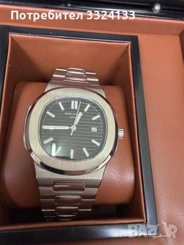 Patek Philippe Nautilus 40mm
Black Dial, снимка 2 - Мъжки - 55608871