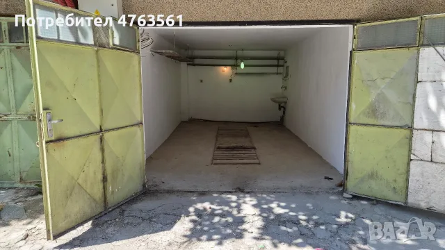 Продавам самостоятелен гараж, снимка 2 - Гаражи и паркоместа - 55568733