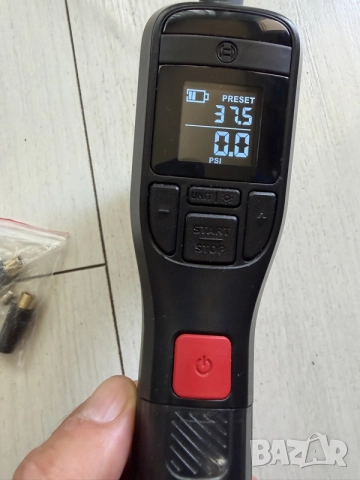 Bosch EasyPump-Акумулаторен мини компресор, снимка 3 - Аксесоари за велосипеди - 55593923