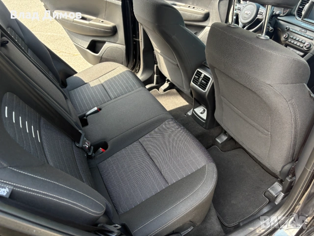 KIA Sportage 2.4 / 2019, снимка 13 - Автомобили и джипове - 54509103
