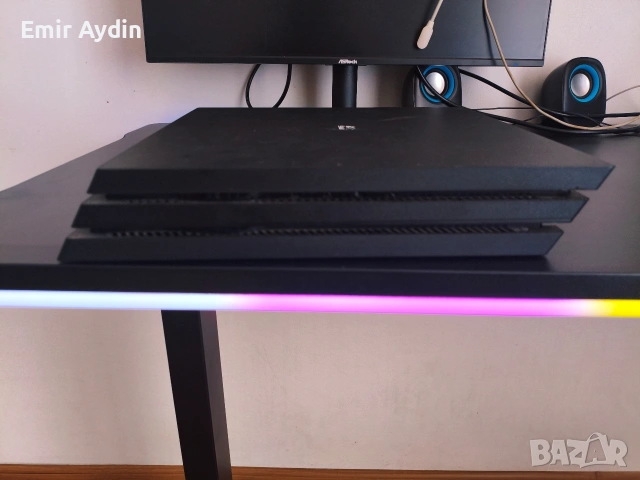 prodavam ps 4 pro 1 t vıv mnogo dobro sıstoyaniye , снимка 4 - PlayStation конзоли - 55106525