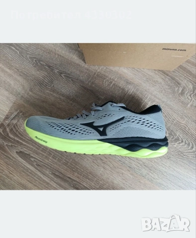 Маратонки Mizuno Wave Revolt 2, снимка 5 - Маратонки - 54232964