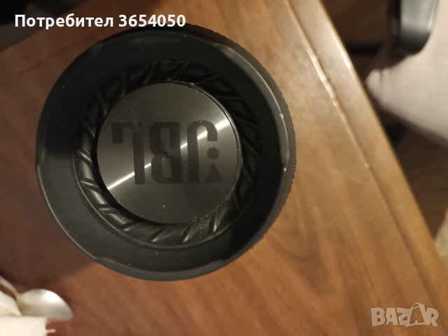 JBL блутут колонка работеща двоина батерия, снимка 3 - Тонколони - 54730537