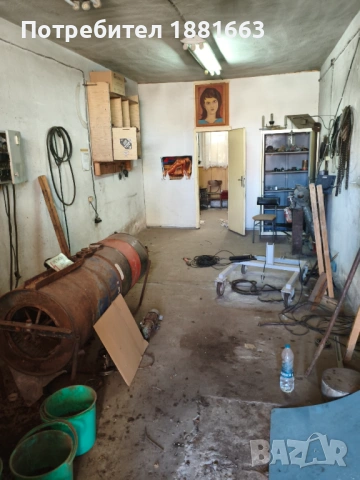 Продава се Промишлен имот с площ 5800 кв.м. ТИР достъп,  общо 11 бр. сгради с обща застроена площ 20, снимка 11 - Производствени сгради - 54146463