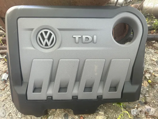 кора над двигател VW 2.0 TDI CR 03L103925