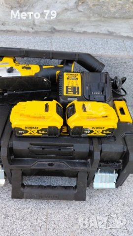 Dewalt DCS335 Акумулаторно Зега, снимка 5 - Други инструменти - 54902761