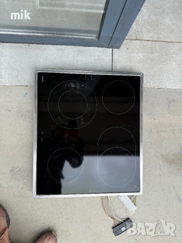 Керамичен Плот  AEG, снимка 3 - Котлони - 54213446