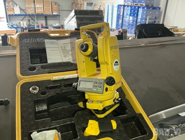 Продажба теодолит - Topcon DT-200, снимка 2 - Измервателни инструменти - 54352693