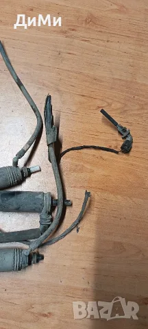 помпички за казанче за чистачки бмв е60 е61 bmw e60 e61, снимка 3 - Части - 55317229