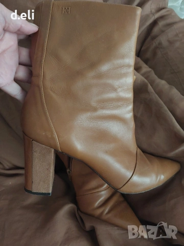 ESCADA Original Size 39 100% Кожа, снимка 5 - Дамски боти - 54412450