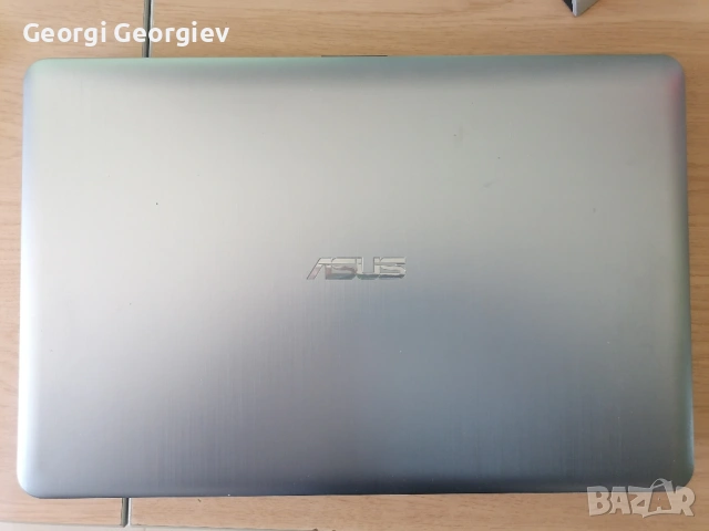Лаптоп Asus X540S