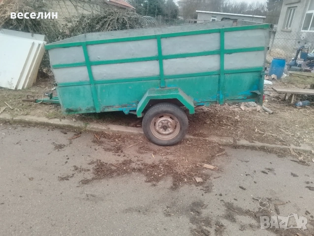 ремарке за кола