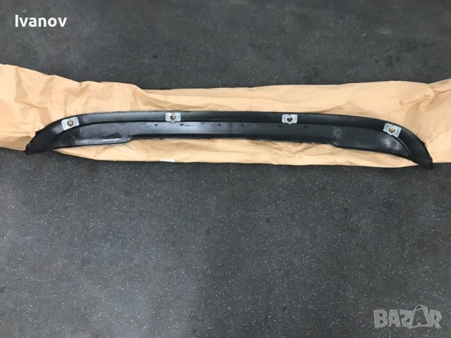 Спойлер дифузьор задна броня Mercedes C Class W205, снимка 2 - Части - 54998560