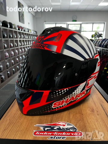 Мото каска SHARK D-SKWAL J.ZARCO Moto GP ,L,тъмен визьор и вградени очила 224.92 лв. / 115 €