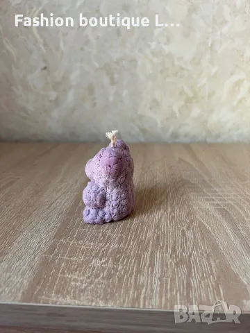 2.5 евро нова уникална свещ мече направена от миниатюрни рози в лилав цвят 💜, снимка 3 - Други стоки за дома - 55417667
