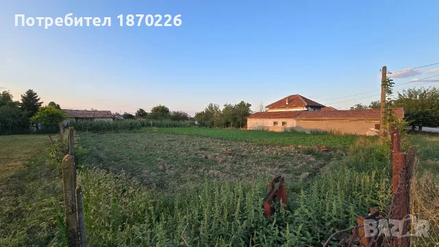 Двор в Регулация в село Раданово, снимка 4 - Парцели - 55421366