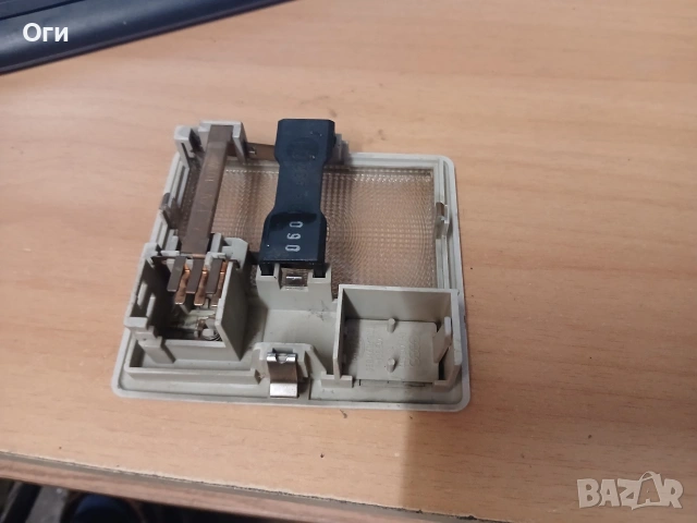 Плафон за Ауди 80 443 947 105 Е, снимка 2 - Части - 54090042