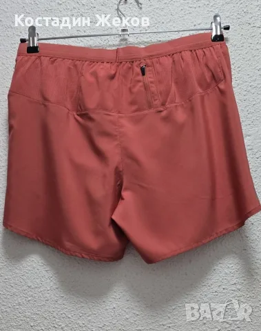 Дамски оригинални къси панталонки. Като нови. Nike DRI FIT , снимка 2 - Къси панталони и бермуди - 55480850