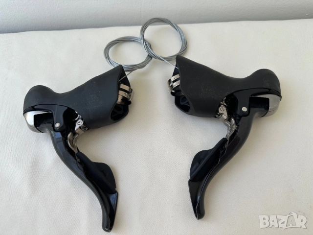 Shimano Ultegra st-6700/03-шосейни команди 2/3x10 speed, снимка 2 - Части за велосипеди - 54917665