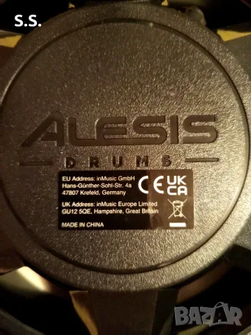 Пад и чинел за електронни барабани на Alesis, снимка 3 - Ударни инструменти - 55475995