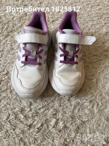 Adidas маратонки 33 1/2 номер , снимка 2 - Детски маратонки - 54728299