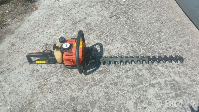 Бензинова ножица за жив плет STIHL- HS80, снимка 3 - Градинска техника - 54676005