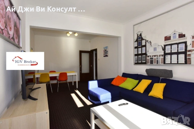 Тристаен апартамент в Центъра, снимка 2 - Апартаменти - 54516241