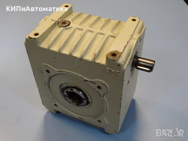 Червячен редуктор ZAE typ E063B gear reducer i=10:1, снимка 2 - Резервни части за машини - 54580338