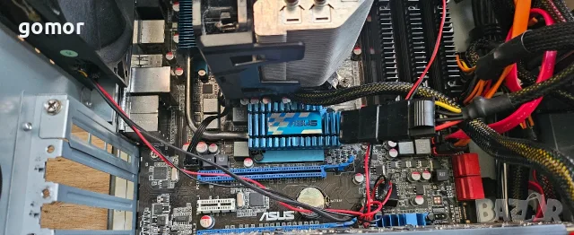 компютър настолен с 12gb ram видеокарта MSI, снимка 9 - Геймърски - 55444562