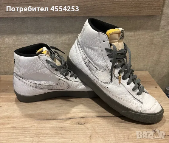 Nike Blazer Mid 77, снимка 5 - Маратонки - 55427919