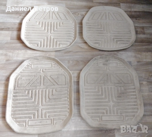 Универсални гумени стелки за кола, снимка 4 - Аксесоари и консумативи - 54083083