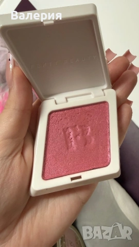 Fenty Beauty Fenty Cheeks Suede Powder Blush – Tutu Turnt, снимка 4 - Декоративна козметика - 54871070