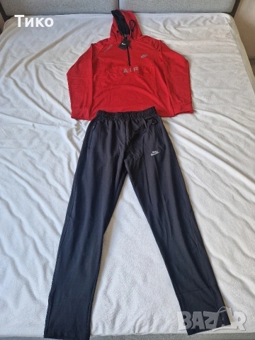 Спортен екип на Nike , снимка 3 - Спортни дрехи, екипи - 54386209