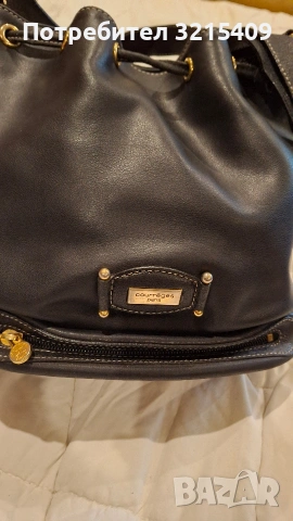 Courreges Paris дамска чанта естествена кожа , снимка 3 - Чанти - 54643274