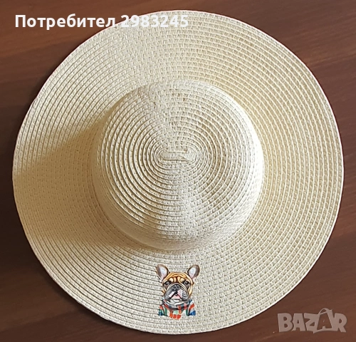 Дамски шапки с периферия и еблема на кученце, снимка 6 - Шапки - 54989691