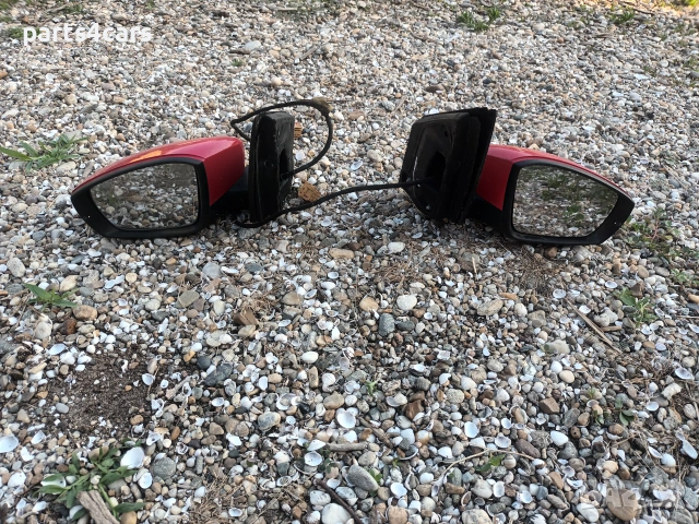 ляво и дясно странично огледало за фолксваген поло 09-14 VOLKSWAGEN POLO, снимка 2 - Части - 55055147