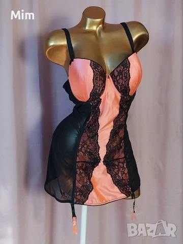 Hunkemoller XL 90 D Розов сатенен корсет / нощница/ с жартиери за чорапи , снимка 2 - Корсети, бюстиета, топове - 54965183