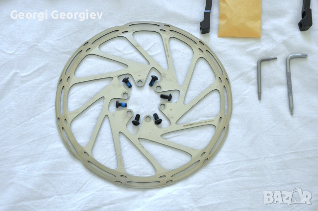 SRAM DB8 Stealth – пълен комплект спирачки + 2 диска 200 mm + 2 адаптера 20P-2, снимка 3 - Части за велосипеди - 55220481