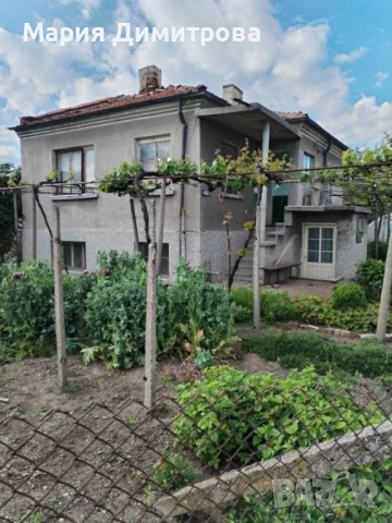 Продава се къща с двор в гр.Айтос обл.Бургас, снимка 5 - Къщи - 54598987