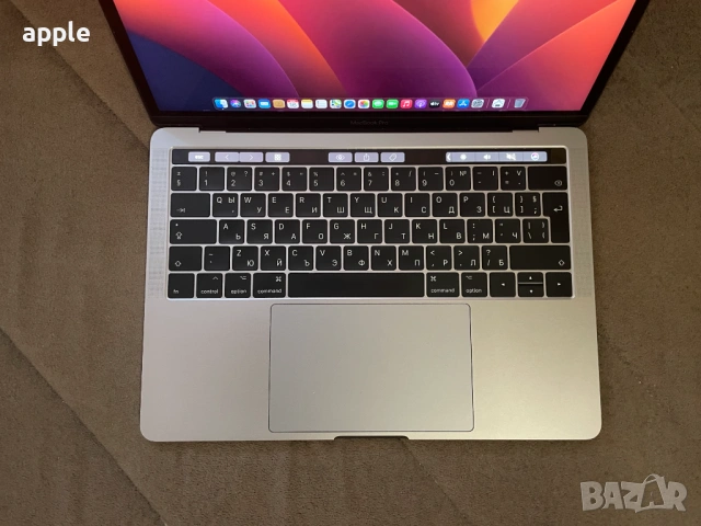 13" MacBook Pro A1706 Touch/Mid-2017/-8GB/256GB, снимка 2 - Лаптопи за дома - 54807457