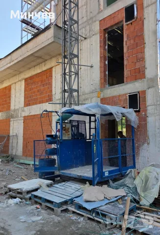 ПРОДАВА СЕ – МАЧТОВ ТОВАРЕН СТРОИТЕЛЕН ПОДЕМНИК ALBA MC-1500