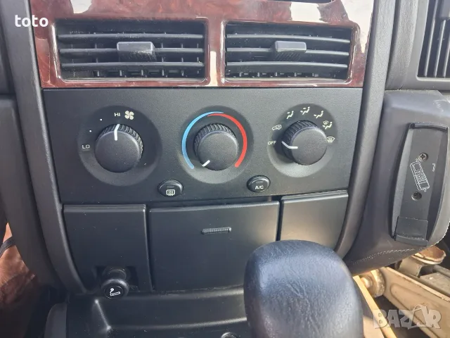 Jeep Grand cherokee 4.0, снимка 9 - Автомобили и джипове - 55674459