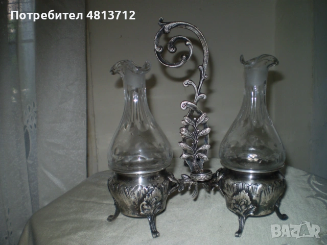 1900 г Масло оцет 2 кристални бутилки посребрена стойка