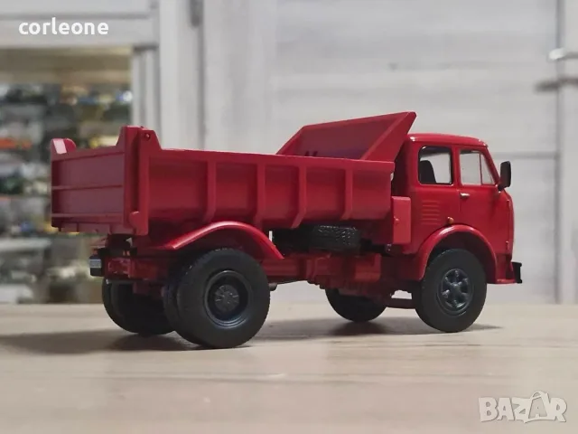 МАЗ 503 А самосвал 1970 - мащаб 1:43 на DeAgostini моделът е нов в блистер MAZ, снимка 4 - Колекции - 55567755